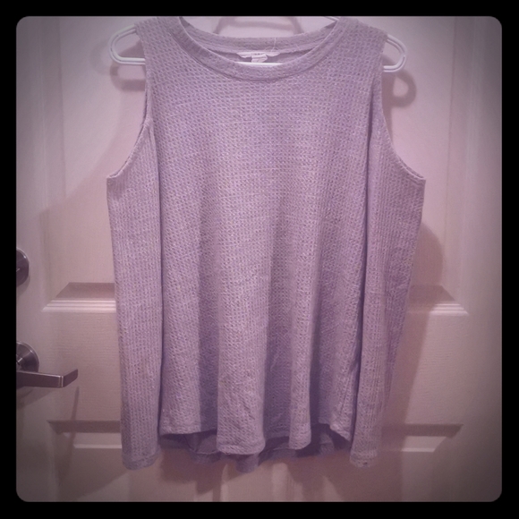 Small sweater - Picture 1 of 2